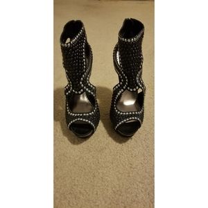 Bebe Open Toe Heels Size 9